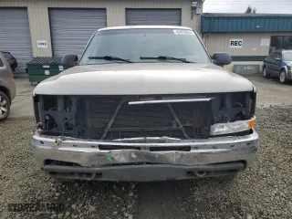2001 Chevrolet Tahoe LT with VIN 1GNEK13T71J206544, listed as a Copart auction lot 45426625 with 166,682 mi miles and Salvage Title. Bid and sale history available at carsss.com. Image 5.