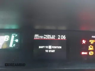 2013 Toyota Prius One z VIN JTDKDTB36D1048110, wystawiony jako IAAI lot #41568386 z przebiegiem 222 791 mil mil oraz . Historia ofert i sprzedaży dostępna na DreamBid. Obrazek 16.