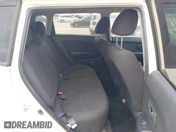 2013 Kia Soul with VIN KNDJT2A50D7559417, listed as a IAAI auction lot 42153196 with 152,119 mi miles. Bid and sale history available at carsss.com. Image 8.