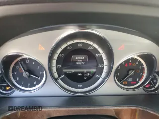 2013 Mercedes-Benz E 350 Luxury with VIN WDDHH8JB4DA737394, listed as a Copart auction lot 53459975 with 198,277 mi miles and Salvage title. Bid and sale history available at DreamBid. Image 9.