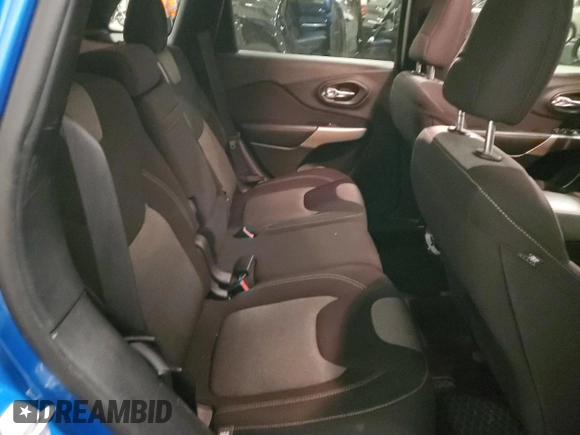 2018 Jeep Cherokee Latitude Tech Connect z VIN 1C4PJMCB0JD572454, wystawiony jako Copart lot #83875334 z przebiegiem 109 611 mil mil oraz Nie do naprawy • Non repairable. Historia ofert i sprzedaży dostępna na DreamBid. Obrazek 11.