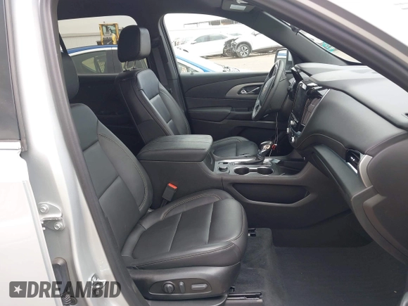 2022 Chevrolet Traverse LT Leather with VIN 1GNERHKW2NJ174513, listed as a IAAI auction lot 41998034 with 60,202 mi miles. Bid and sale history available at carsss.com. Image 5.