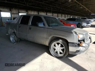 2003 Chevrolet Avalanche with VIN 3GNEC13T73G275459, listed as a Copart auction lot 71974314 with 248,550 mi miles and Salvage Title. Bid and sale history available at carsss.com. Image 4.