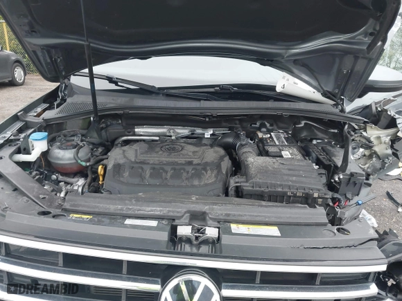 2022 Volkswagen Tiguan SE with VIN 3VV3B7AX6NM070815, listed as a IAAI auction lot 41391891 with 32,818 mi miles. Bid and sale history available at carsss.com. Image 10.