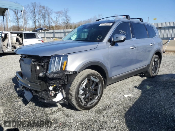 2025 Kia Telluride EX with VIN 5XYP34GC1SG575766, listed as a Copart auction lot 47440575 with 2,978 mi miles and Salvage Title. Bid and sale history available at DreamBid. Image 1.