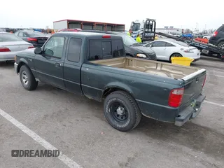 2004 Ford Ranger XLT Appearance with VIN 1FTYR44E64PA11961, listed as a IAAI auction lot 41931669 with 205,585 mi miles. Bid and sale history available at carsss.com. Image 3.