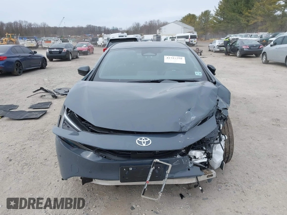 2024 Toyota Prius SE z VIN JTDACACU8R3027202, wystawiony jako IAAI lot #41727758 z przebiegiem 4 625 mil mil oraz . Historia ofert i sprzedaży dostępna na DreamBid. Obrazek 12.