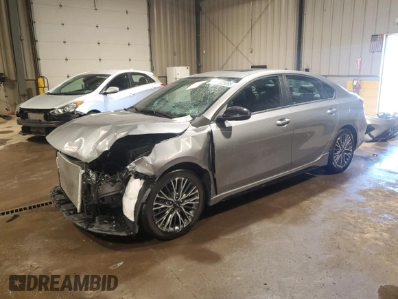 2024 Kia Forte GT-Line with VIN 3KPF54AD6RE720878, listed as a Copart auction lot 50025395 with 13,825 mi miles and Salvage Title. Bid and sale history available at carsss.com. Image 1.