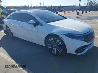 2023 Mercedes-Benz EQS 450+ z VIN W1KCG2DB5PA027334, wystawiony jako IAAI lot #41676502 z przebiegiem Nie podano mil oraz . Historia ofert i sprzedaży dostępna na DreamBid. Obrazek 1.