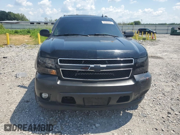 2007 Chevrolet Avalanche LTZ z VIN 3GNFK123X7G199783, wystawiony jako Copart lot #62085045 z przebiegiem 231 561 mil mil oraz Szkoda całkowita • Salvage title. Historia ofert i sprzedaży dostępna na DreamBid. Obrazek 5.