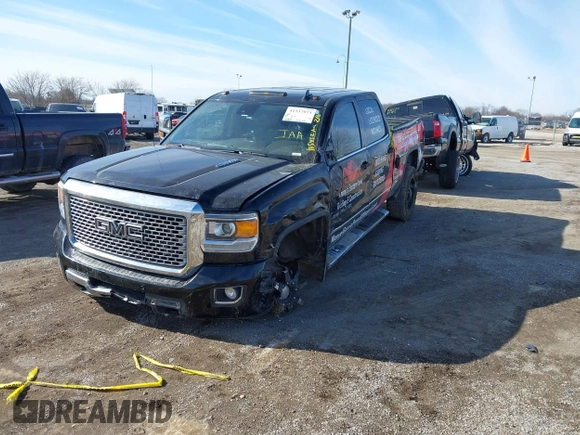 2016 GMC Sierra 2500HD Denali z VIN 1GT12UE80GF115452, wystawiony jako IAAI lot #41537973 z przebiegiem 182 800 mil mil oraz . Historia ofert i sprzedaży dostępna na DreamBid. Obrazek 17.