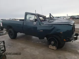 1993 Dodge D/W 250 with VIN 1B7KM26C5PS179046, listed as a Copart auction lot 84036284 with Not Provided miles and Salvage Title. Bid and sale history available at carsss.com. Image 4.