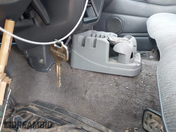 1995 Nissan Frontier с VIN 1N6SD11S9SC324761, выставлен на аукционе IAAI как лот 42143449 с пробегом 184 089 миль миль и . История ставок и продаж доступна на DreamBid. Изображение 11.