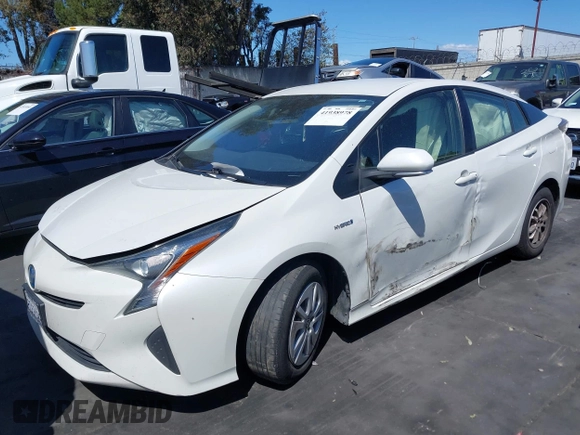 2018 Toyota Prius Two with VIN JTDKBRFU7J3063887, listed as a IAAI auction lot 41938978 with 220,771 mi miles. Bid and sale history available at carsss.com. Image 2.
