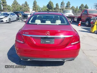 2018 Mercedes-Benz C 300 with VIN 55SWF4JB4JU264839, listed as a IAAI auction lot 42500465 with 28,115 mi miles and . Bid and sale history available at DreamBid. Image 16.