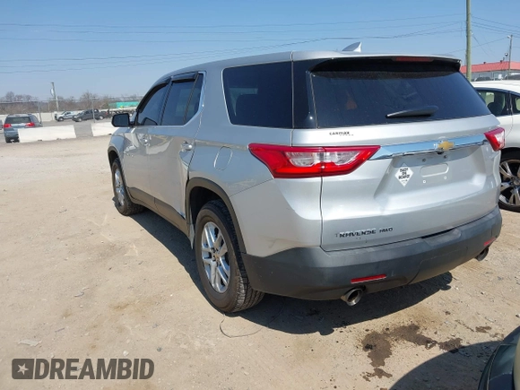 2020 Chevrolet Traverse LS with VIN 1GNEVFKW8LJ217698, listed as a IAAI auction lot 41783103 with 61,040 mi miles. Bid and sale history available at carsss.com. Image 3.