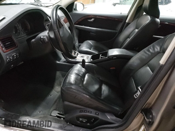 2008 Volvo V70 with VIN YV1BW982681031819, listed as a Copart auction lot 42512645 with 158,007 mi miles and Clean Title. Bid and sale history available at DreamBid. Image 7.