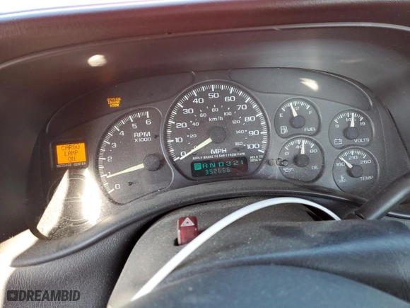 2000 Chevrolet Silverado 1500 with VIN 1GCEK14W7YZ127727, listed as a Copart auction lot 46421675 with 352,666 mi miles and Clean Title. Bid and sale history available at carsss.com. Image 9.