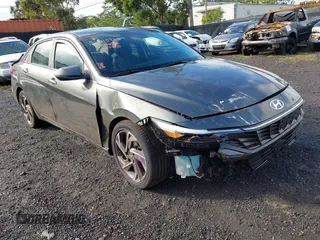 2024 Hyundai Elantra Limited z VIN KMHLN4DJ9RU095877, wystawiony jako IAAI lot #41713703 z przebiegiem 8 160 mil mil oraz . Historia ofert i sprzedaży dostępna na DreamBid. Obrazek 1.