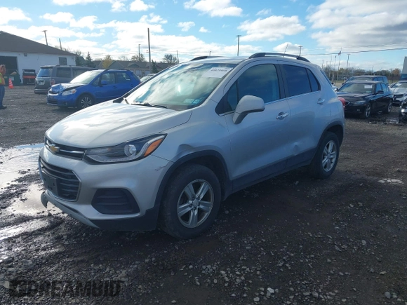 2019 Chevrolet Trax LT with VIN KL7CJPSB8KB830991, listed as a IAAI auction lot 40839908 with 89,981 mi miles. Bid and sale history available at carsss.com. Image 17.