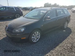 2012 Volkswagen Jetta SportWagen SE with VIN 3VWPP7AJ8CM714743, listed as a Copart auction lot 76226384 with 117,927 mi miles and Salvage Title. Bid and sale history available at carsss.com. Image 1.
