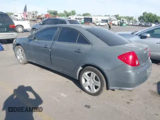 2008 Pontiac G6 z VIN 1G2ZG57B784191786, wystawiony jako IAAI lot #42408665 z przebiegiem 171 806 mil mil oraz . Historia ofert i sprzedaży dostępna na DreamBid. Obrazek 3.