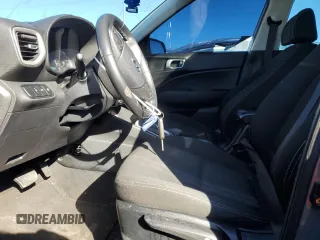 2022 Hyundai Venue Limited с VIN KMHRC8A37NU147210, выставлен на аукционе Copart как лот 43543535 с пробегом 26 677 миль миль и Списание • Salvage title. История ставок и продаж доступна на DreamBid. Изображение 7.