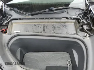 2021 Tesla Model Y Long Range z VIN 5YJYGDEE0MF254020, wystawiony jako Copart lot #51666865 z przebiegiem 25 805 mil mil oraz Szkody całkowita. Historia ofert i sprzedaży dostępna na DreamBid. Obrazek 13.
