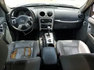 2007 Jeep Liberty Limited z VIN 1J4GK58K57W558276, wystawiony jako Copart lot #60193375 z przebiegiem 200 584 mil mil oraz Szkoda całkowita • Salvage title. Historia ofert i sprzedaży dostępna na DreamBid. Obrazek 8.