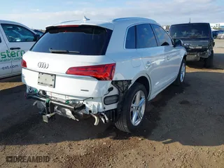 2024 Audi Q5 S line Premium Plus with VIN WA1E2AFY0R2070483, listed as a IAAI auction lot 41450908 with 12,881 mi miles. Bid and sale history available at carsss.com. Image 4.