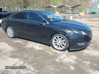 2015 Lincoln MKZ Hybrid z VIN 3LN6L2LU2FR624527, wystawiony jako IAAI lot #41976557 z przebiegiem 87 882 mil mil oraz . Historia ofert i sprzedaży dostępna na DreamBid. Obrazek 1.