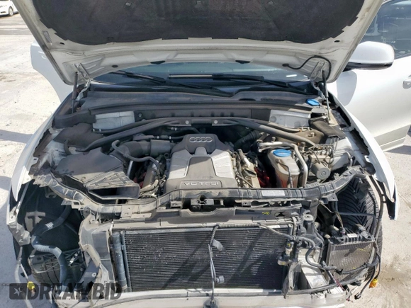 2016 Audi SQ5 Premium Plus with VIN WA1CCAFP0GA015076, listed as a Copart auction lot 57091295 with 136,573 mi miles and Salvage title. Bid and sale history available at DreamBid. Image 12.
