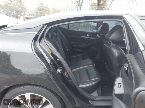 2017 Nissan Maxima SR with VIN 1N4AA6AP8HC390071, listed as a IAAI auction lot 42169689 with 120,608 mi miles and . Bid and sale history available at DreamBid. Image 8.