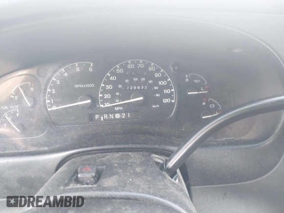 1999 Ford Explorer XLT z VIN 1FMZU32E7XZB57306, wystawiony jako IAAI lot #41519800 z przebiegiem 226 932 mil mil oraz . Historia ofert i sprzedaży dostępna na DreamBid. Obrazek 7.