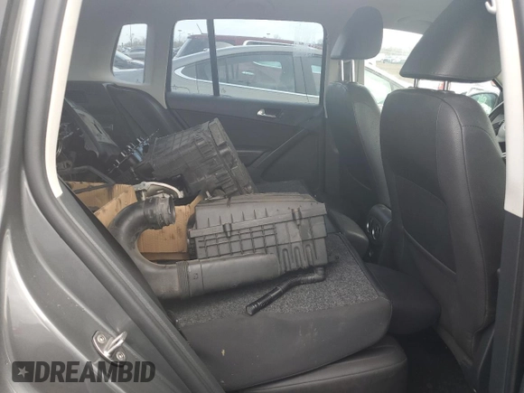 2017 Volkswagen Tiguan S with VIN WVGBV7AXXHK012411, listed as a Copart auction lot 53929045 with Not Provided miles and Clean Title. Bid and sale history available at DreamBid. Image 10.