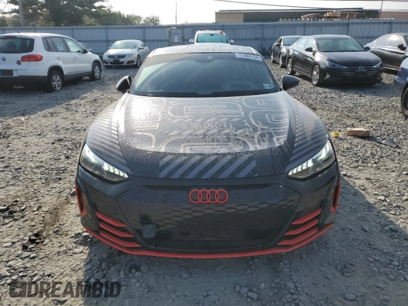 2023 Audi RS e-tron GT z VIN WAUAHBFW8P7901345, wystawiony jako Copart lot #71465134 z przebiegiem 17 345 mil mil oraz Szkoda całkowita • Salvage title. Historia ofert i sprzedaży dostępna na DreamBid. Obrazek 5.
