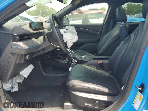 2021 Ford Mustang Mach-E Premium with VIN 3FMTK3SU8MMA08127, listed as a Copart auction lot 59327965 with 58,818 mi miles and Salvage title. Bid and sale history available at DreamBid. Image 7.