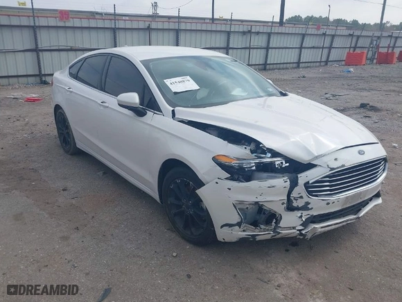 2020 Ford Fusion SE with VIN 3FA6P0HDXLR168316, listed as a IAAI auction lot 41540879 with 93,947 mi miles. Bid and sale history available at carsss.com. Image 1.