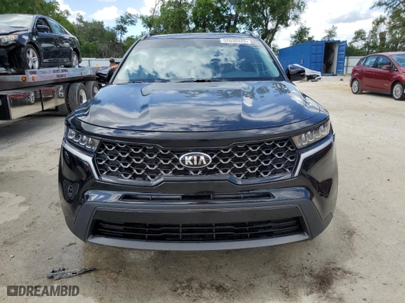 2021 Kia Sorento S with VIN 5XYRLDLC8MG045523, listed as a Copart auction lot 52630425 with 39,782 mi miles and Salvage Title. Bid and sale history available at carsss.com. Image 5.