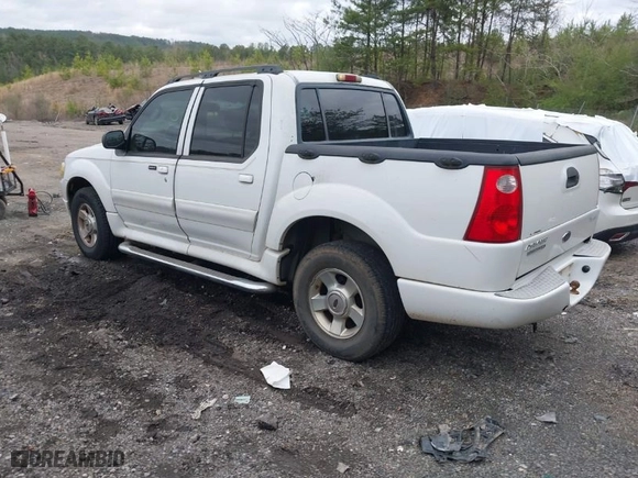 2005 Ford Explorer Sport Trac XLS with VIN 1FMZU67K05UA39415, listed as a IAAI auction lot 41798037 with 229,442 mi miles. Bid and sale history available at carsss.com. Image 3.