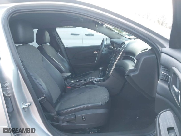 2016 Chevrolet Malibu Limited LT with VIN 1G11C5SA9GF116635, listed as a IAAI auction lot 41915620 with 144,411 mi miles. Bid and sale history available at carsss.com. Image 5.