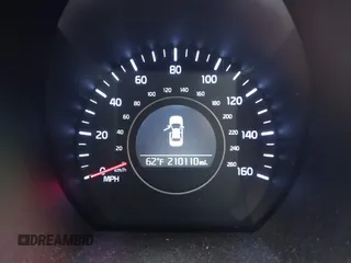 2015 Kia Optima LX z VIN 5XXGM4A79FG441283, wystawiony jako IAAI lot #40834778 z przebiegiem 210 110 mil mil oraz . Historia ofert i sprzedaży dostępna na DreamBid. Obrazek 7.