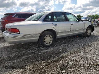 1997 Ford Crown Victoria z VIN 2FALP73W2VX179173, wystawiony jako Copart lot #57828405 z przebiegiem 251 598 mil mil oraz Szkoda całkowita • Salvage title. Historia ofert i sprzedaży dostępna na DreamBid. Obrazek 3.