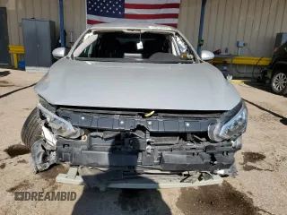 2021 Nissan Sentra SV z VIN 3N1AB8CV0MY248123, wystawiony jako Copart lot #56487875 z przebiegiem 71 567 mil mil oraz Czysty tytuł • Clean title. Historia ofert i sprzedaży dostępna na DreamBid. Obrazek 5.