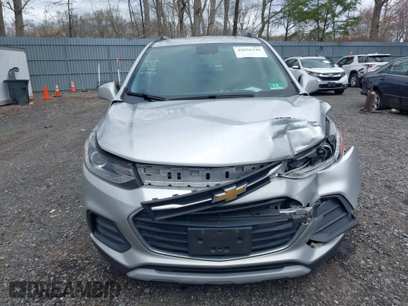 2018 Chevrolet Trax LT with VIN KL7CJLSB3JB639471, listed as a IAAI auction lot 42056140 with 83,017 mi miles and . Bid and sale history available at carsss.com. Image 12.