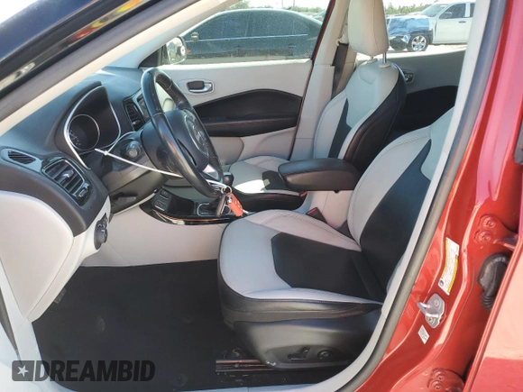 2019 Jeep Compass Limited with VIN 3C4NJCCB8KT809401, listed as a Copart auction lot 48238175 with 82,407 mi miles and Salvage title. Bid and sale history available at DreamBid. Image 7.