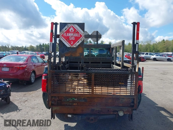 2011 Ford F-250 XL with VIN 1FTBF2A63BEC82033, listed as a IAAI auction lot 42210415 with Not provided miles and . Bid and sale history available at DreamBid. Image 17.