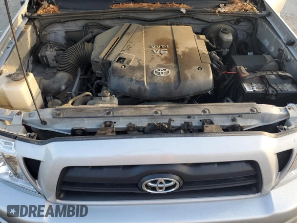 2007 Toyota Tacoma с VIN 5TEMU52N57Z373718, выставлен на аукционе Copart как лот 49724435 с пробегом 175 534 миль миль и Списание • Salvage title. История ставок и продаж доступна на DreamBid. Изображение 12.