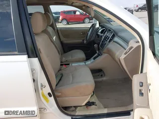2007 Toyota Highlander w/3rd Row with VIN JTEDP21A270127208, listed as a IAAI auction lot 41905738 with 183,099 mi miles. Bid and sale history available at carsss.com. Image 5.