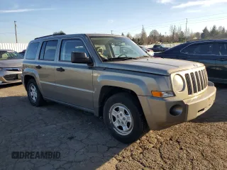2008 Jeep Patriot Sport with VIN 1J8FF28W18D749495, listed as a Copart auction lot 89051465 with 159,067 mi miles and Salvage Title. Bid and sale history available at carsss.com. Image 4.